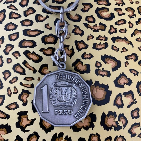 Dominican Republic 1 peso Coin Duarte Key Ring‎ - Picture 12 of 12